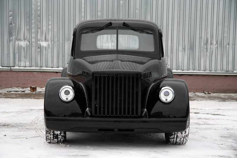 Illustration for article titled GAZ-51 Custom: Russians Make A Cadillac Escalade EXT Hot!